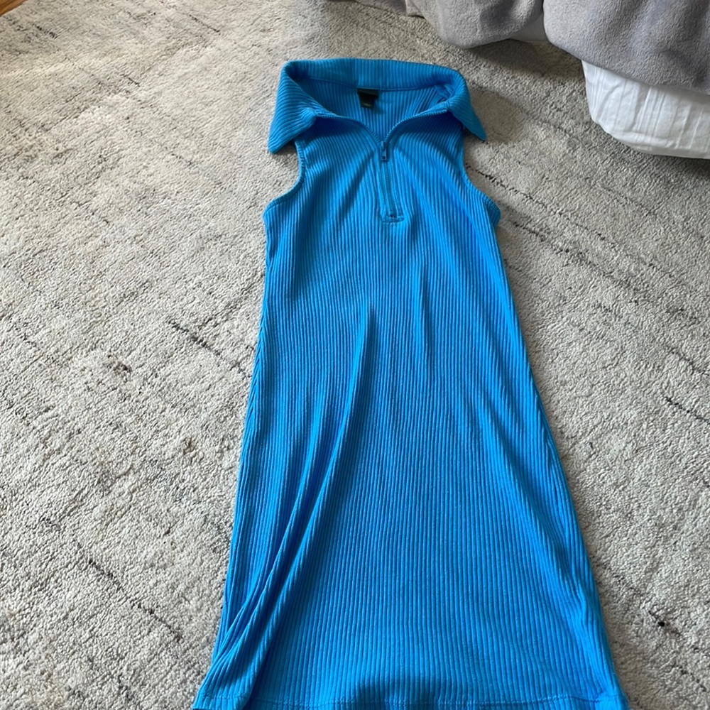Blue dress